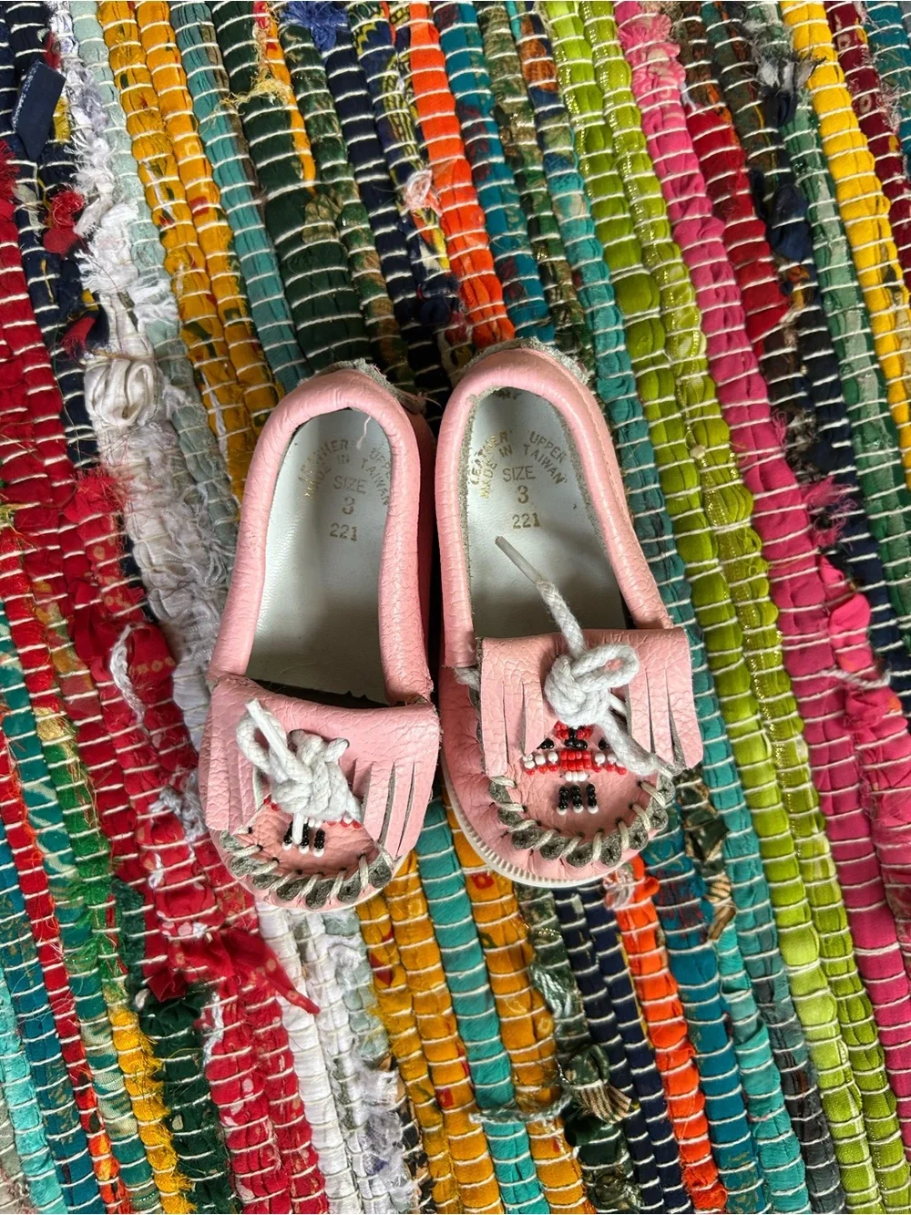 Vintage Infant Pink Beaded Moccasin Slip-On Shoes Toddler 3